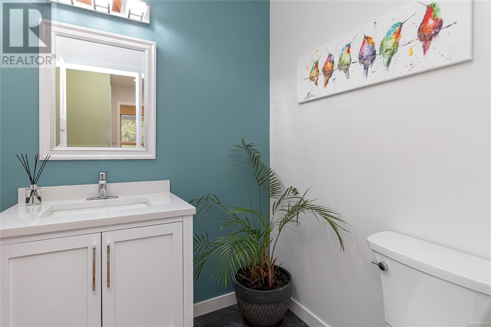 1526 Winslow Dr, Sooke