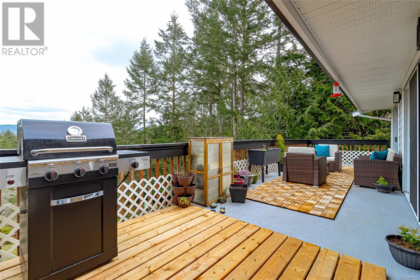 1526 Winslow Dr, Sooke