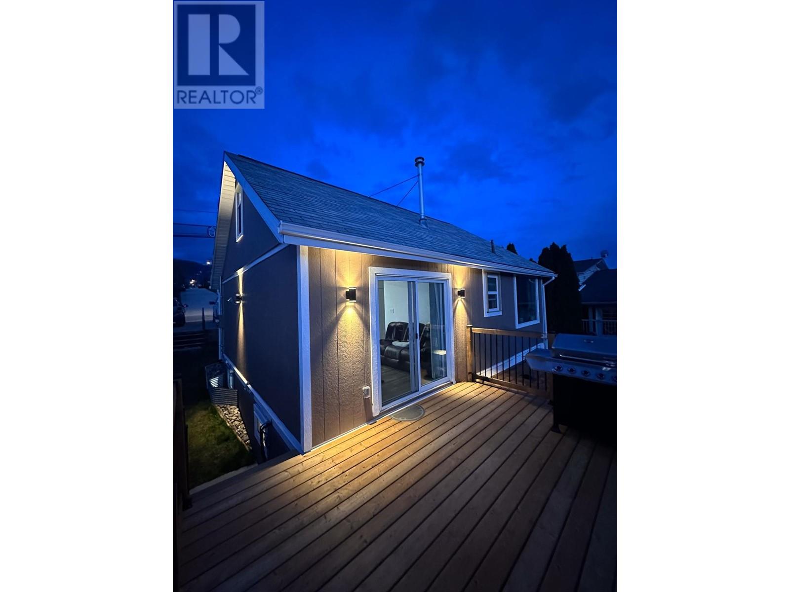 Photo 37 of 403 8th Avenue S, Creston BC