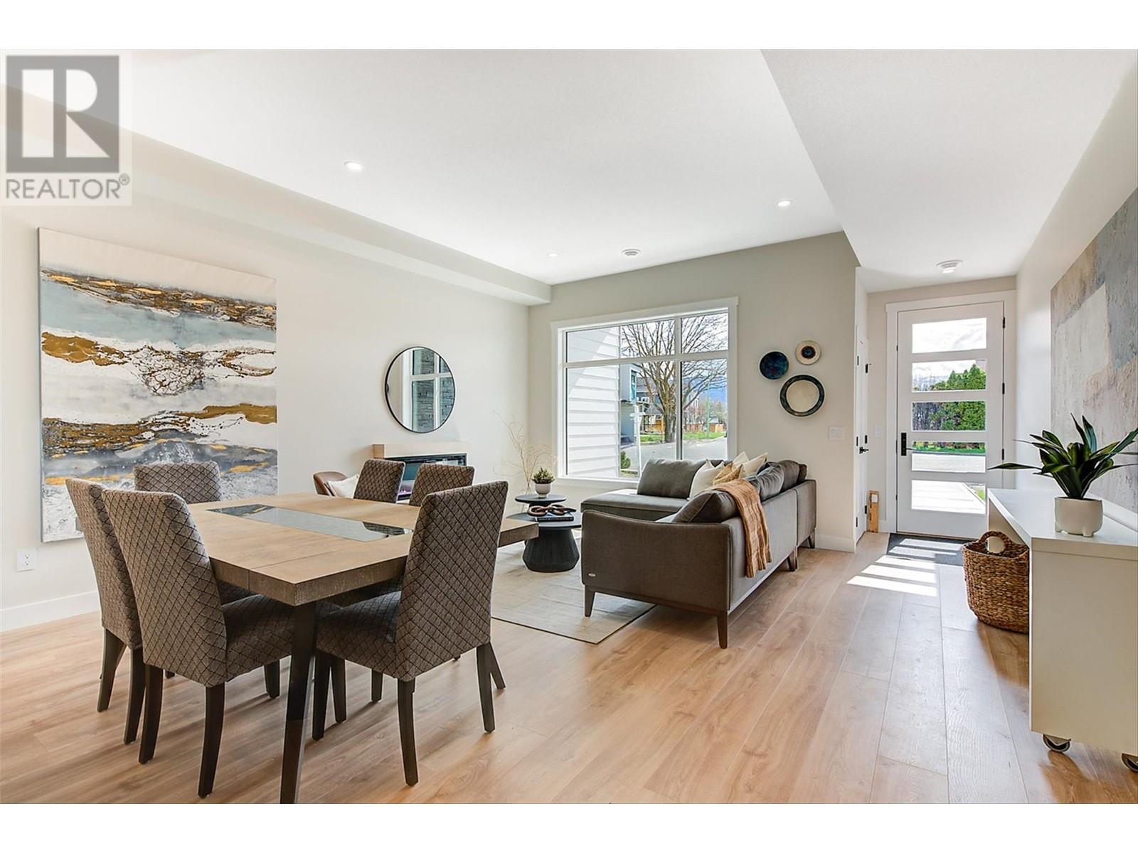 1 - 4 732 Coopland Crescent, Kelowna
