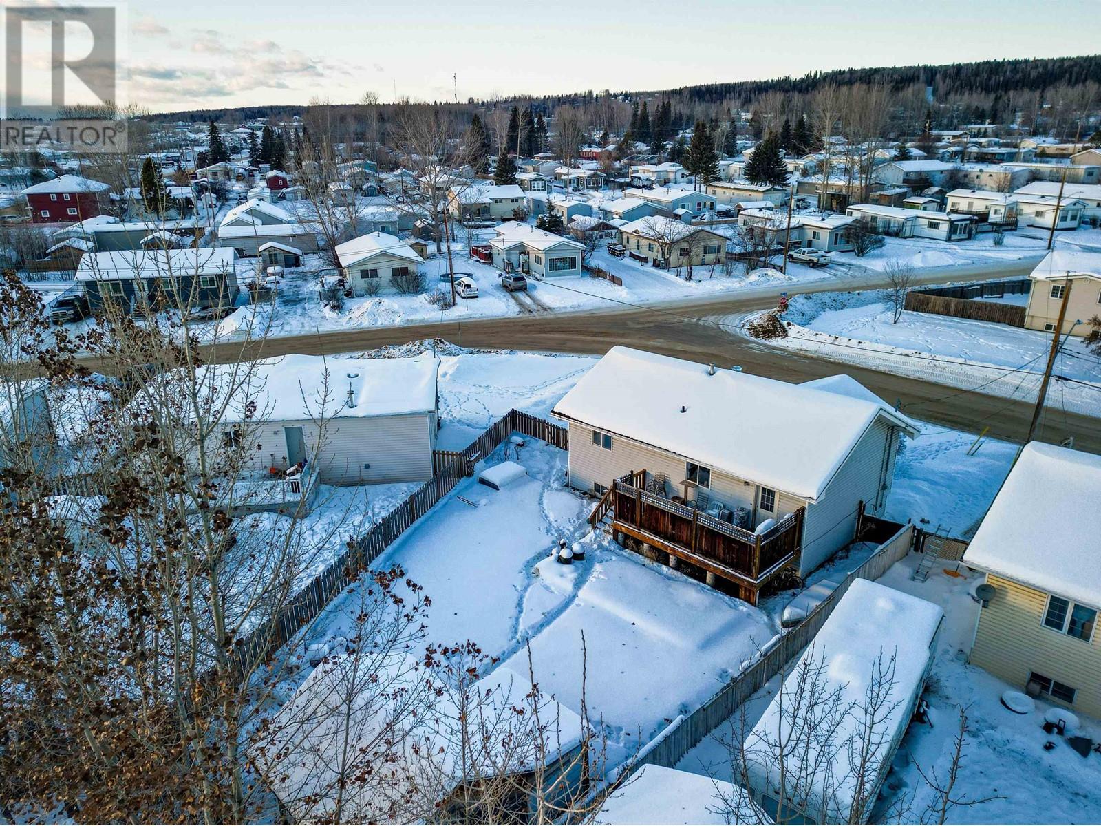 3955 COTTONWOOD ROAD, Fort Nelson