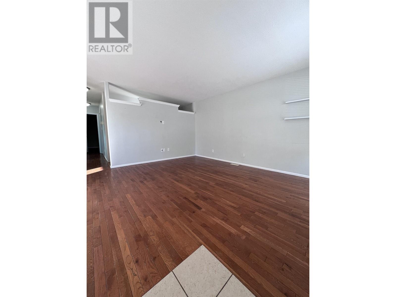 5213 HALLMARK CRESCENT, Fort Nelson