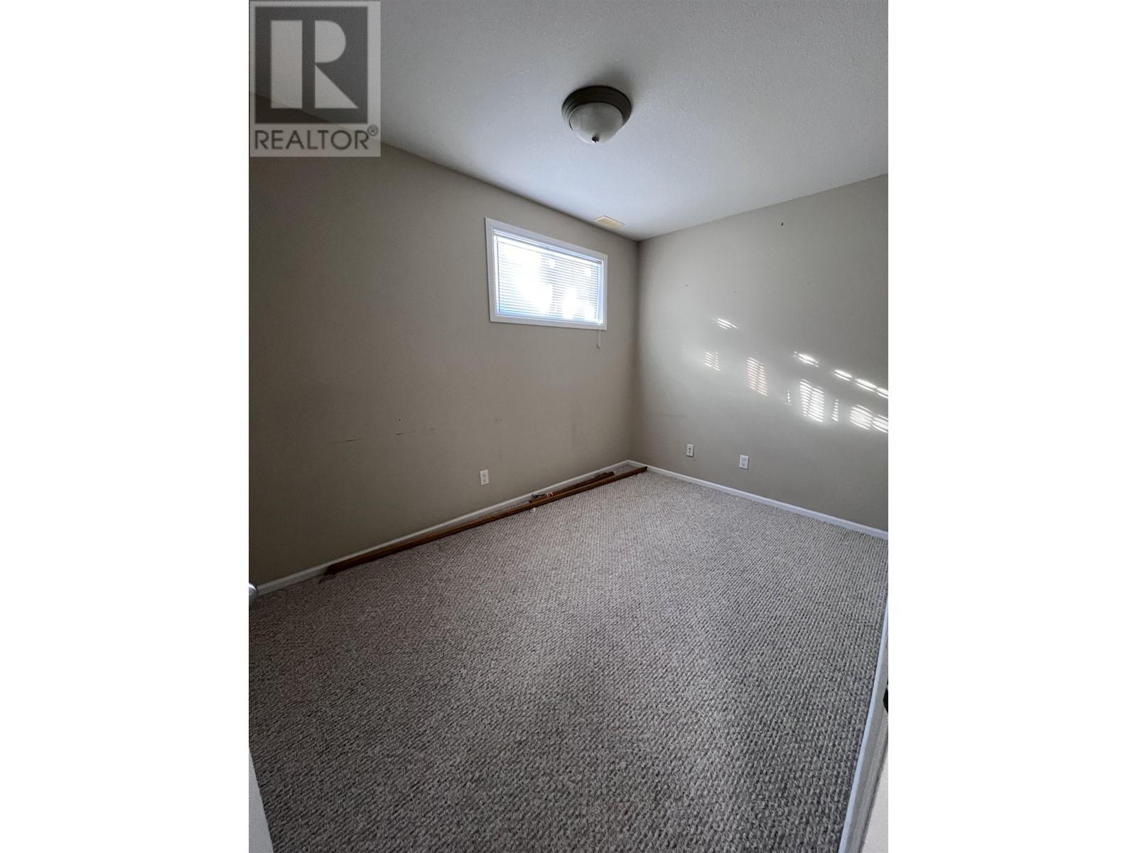 5213 HALLMARK CRESCENT, Fort Nelson