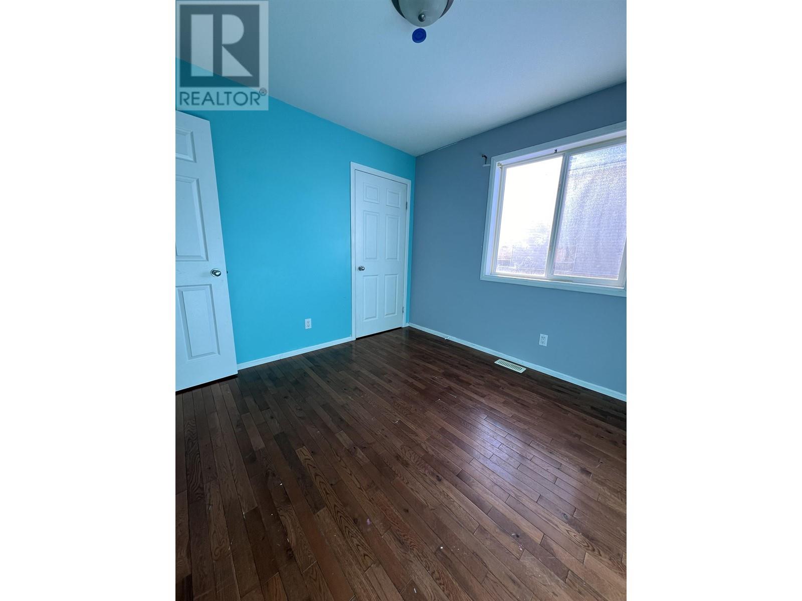 5213 HALLMARK CRESCENT, Fort Nelson