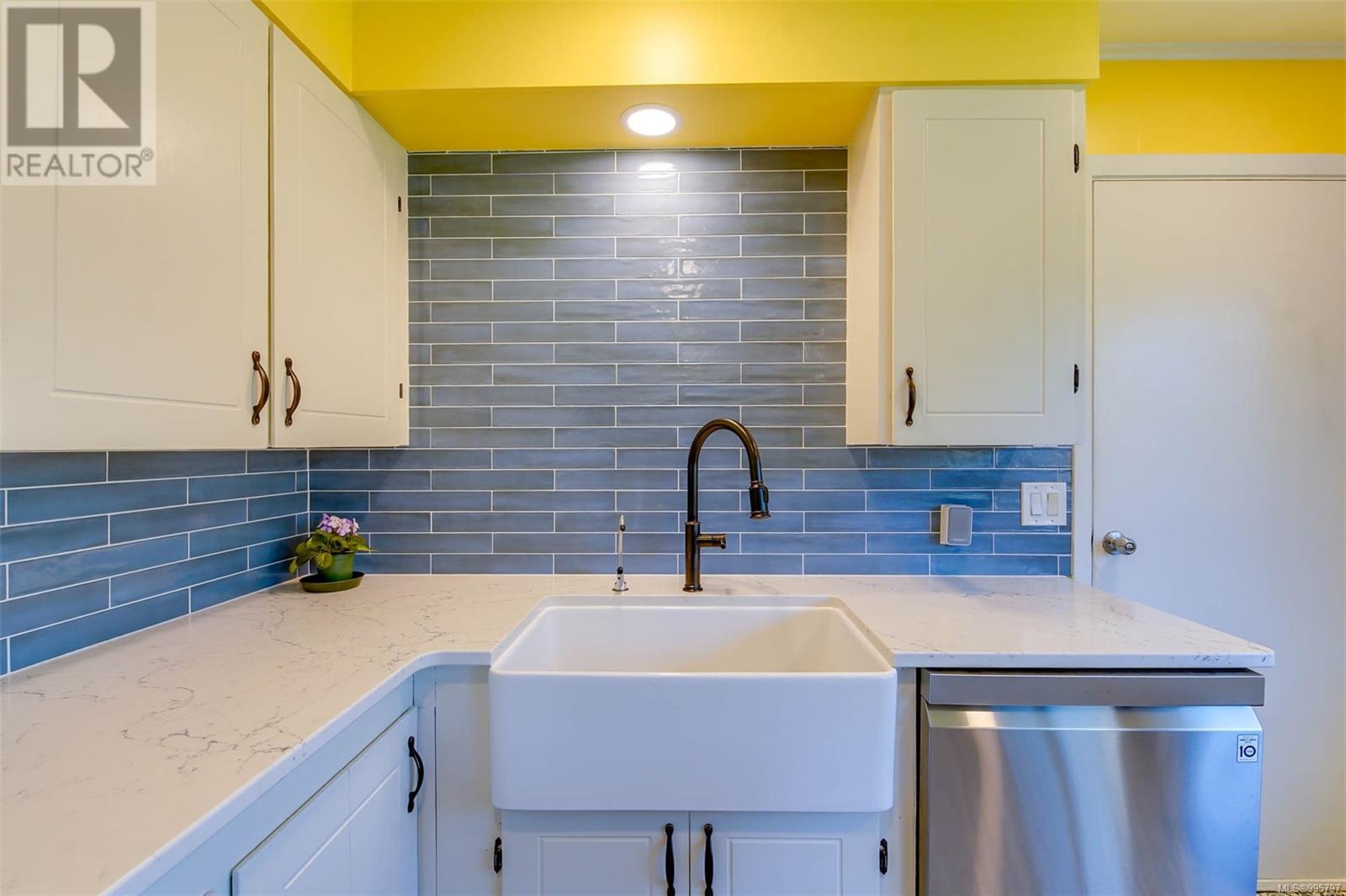 7676 Bell Rd, Port Alberni