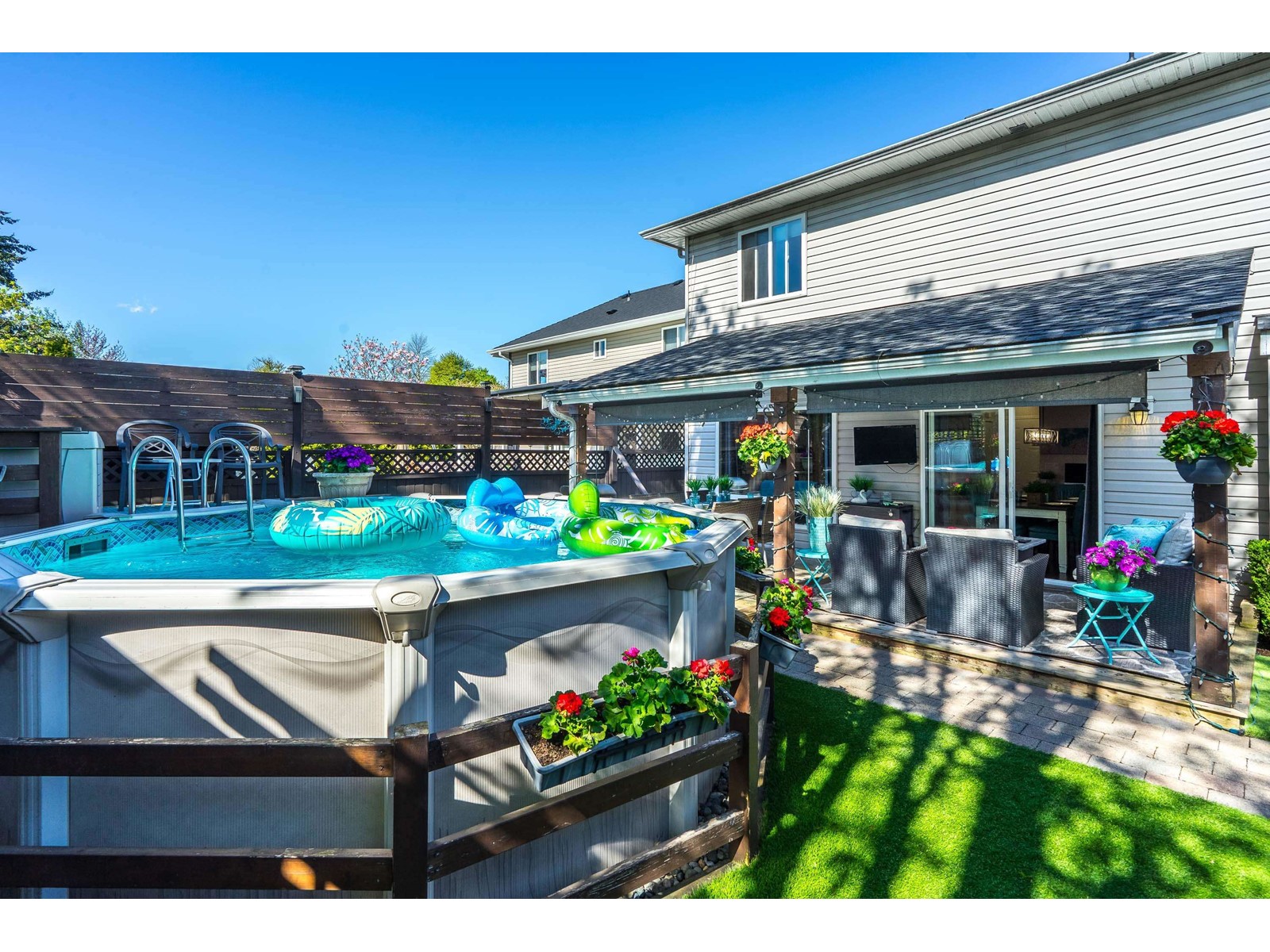 20226 93A AVENUE, Langley