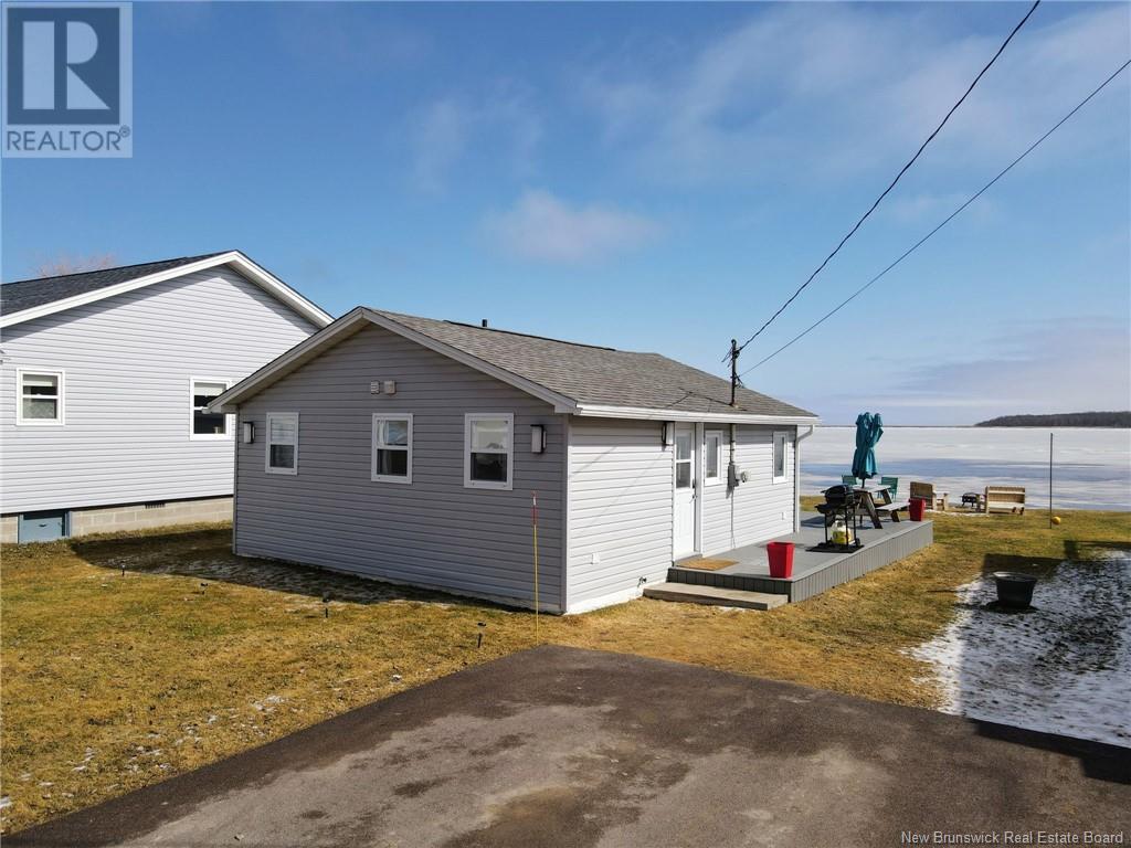 Photo 5 of 4 De La Mer Boulevard, Cocagne NB