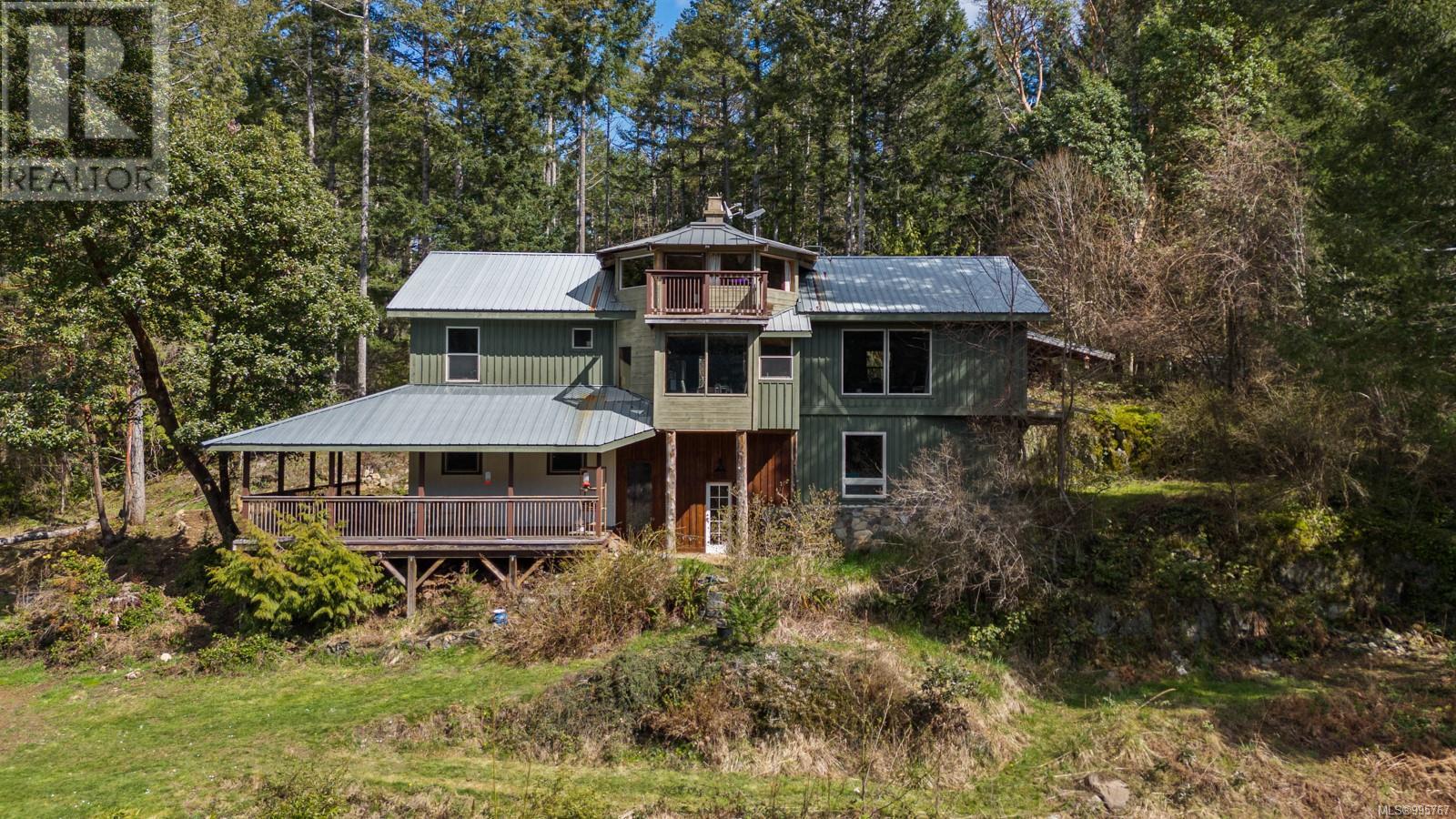 2 Welch Rd, Lasqueti Island