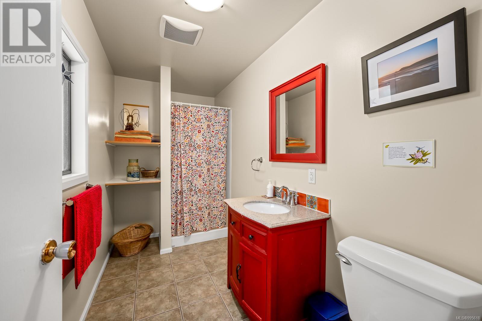 4982 Childs Rd, Courtenay