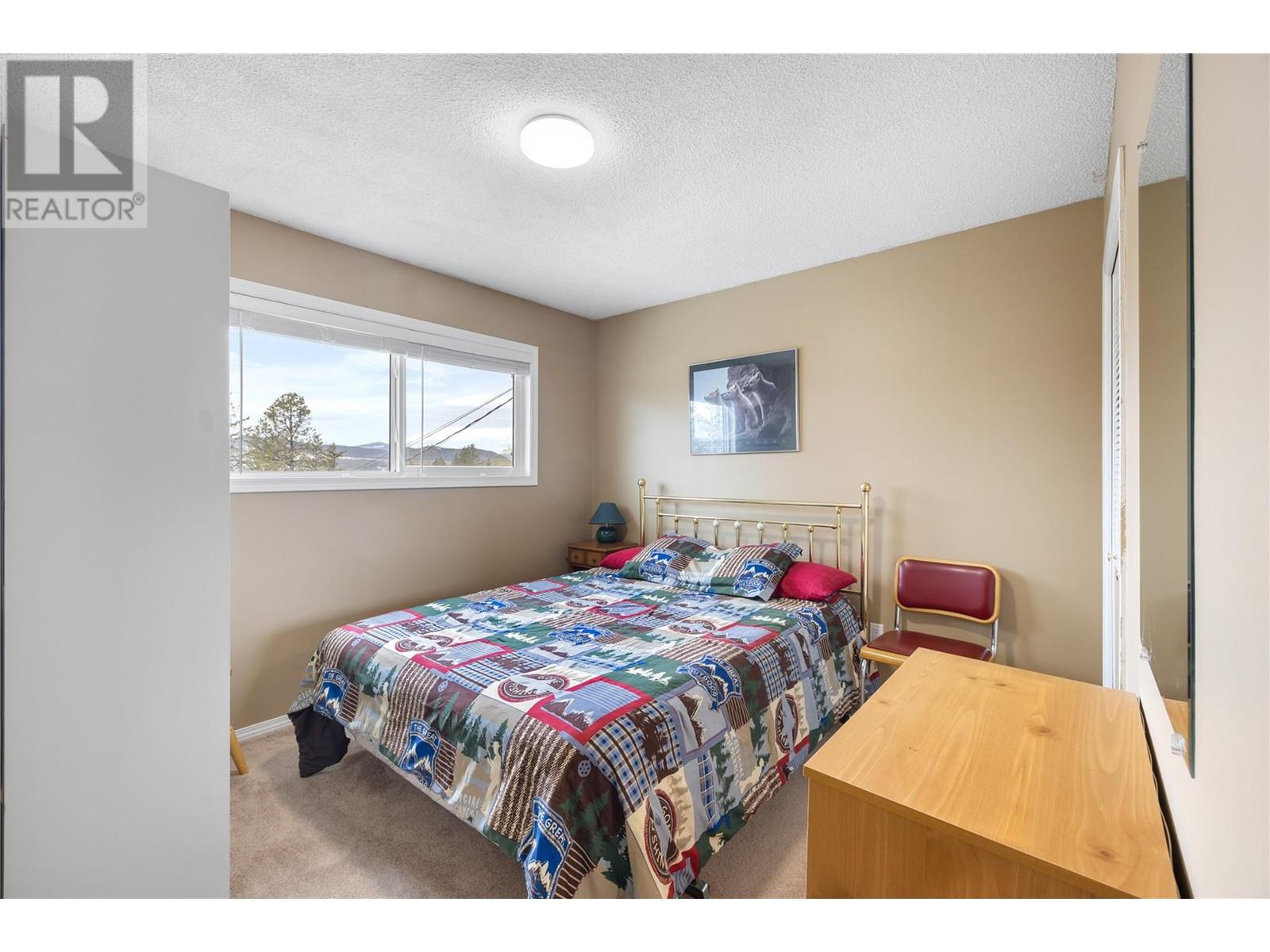 712 29th Avenue S, Cranbrook