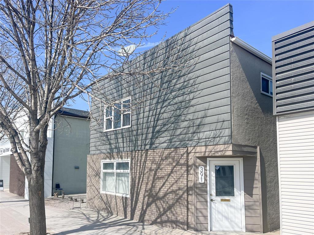 Photo 1 of B 391 Main Street, Steinbach MB