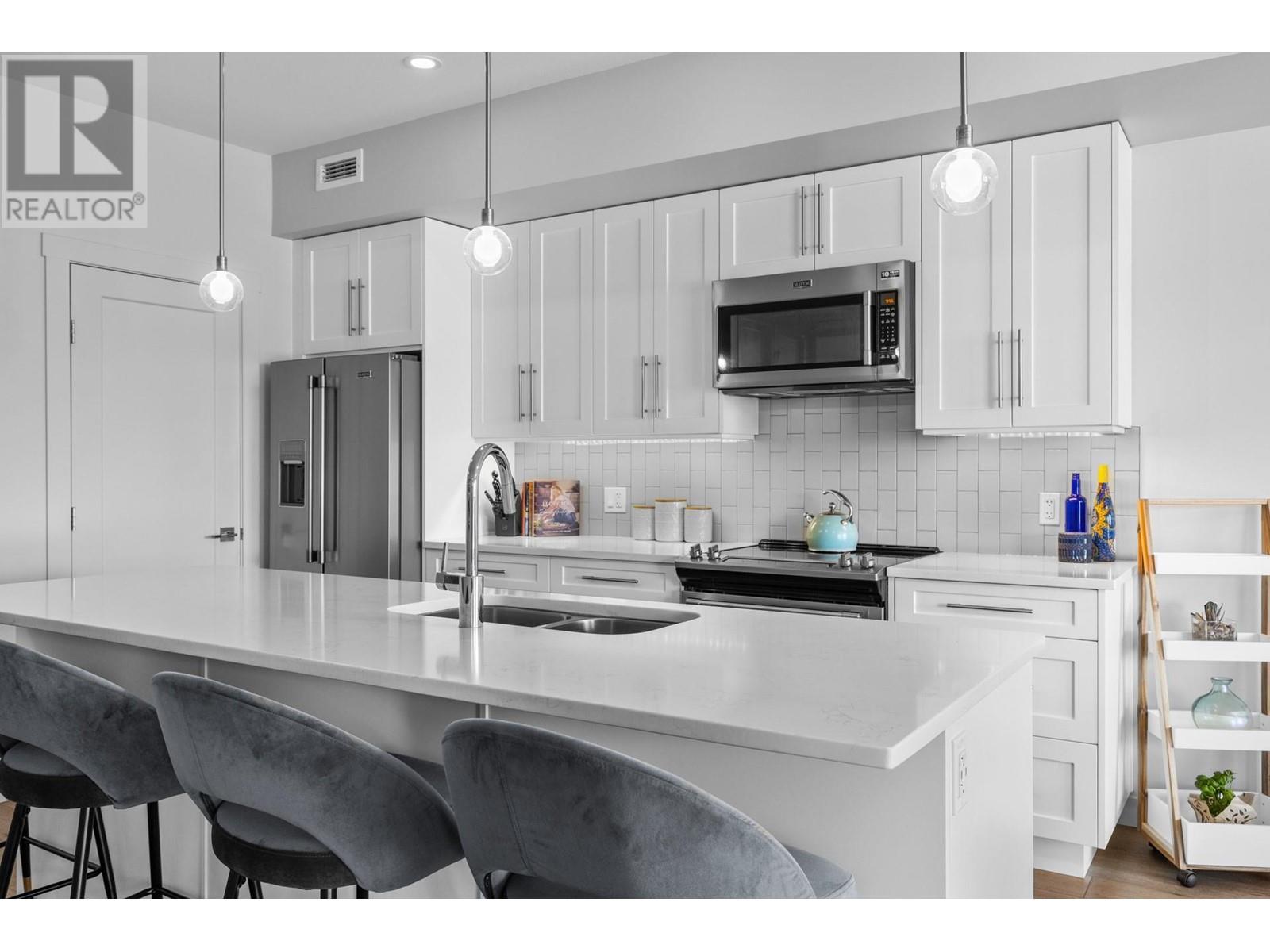 506 3630 Mission Springs Drive, Kelowna