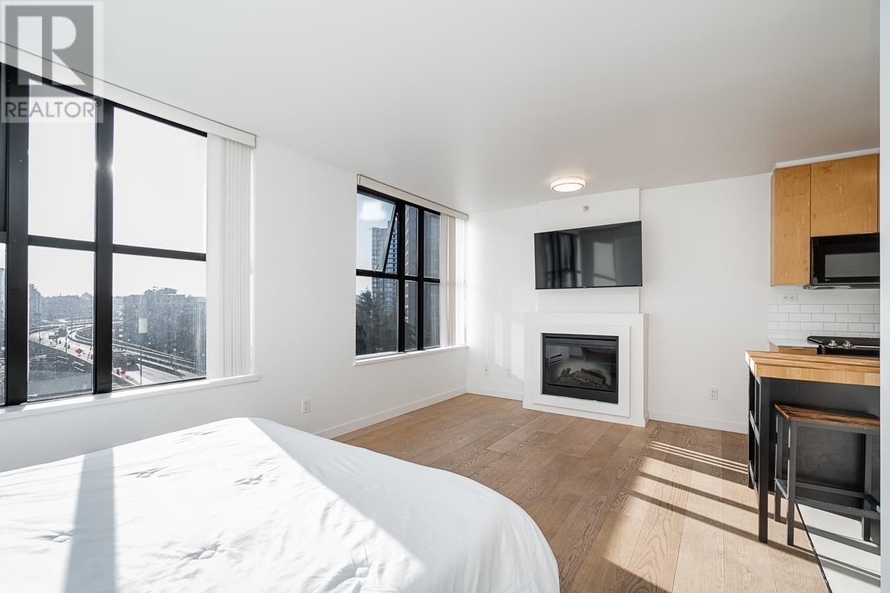 704 989 BEATTY STREET, Vancouver