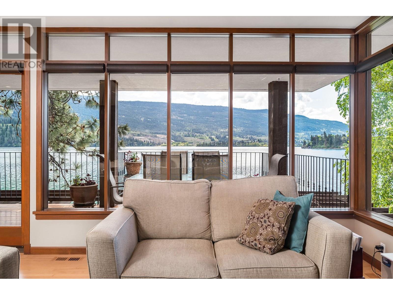 17211 Thomson Road Unit# 6, Lake Country