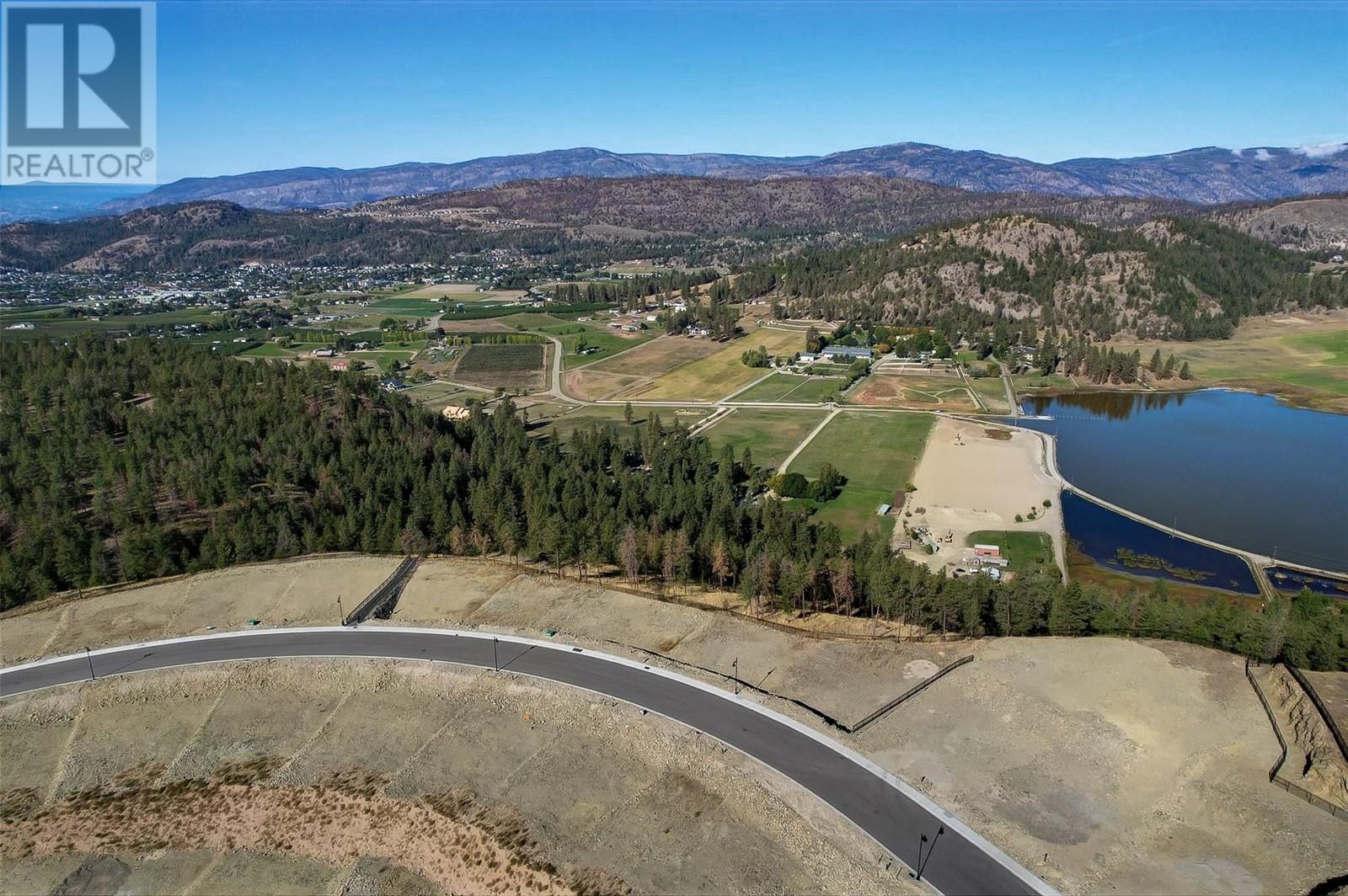 655 Kingswood Terrace, Kelowna