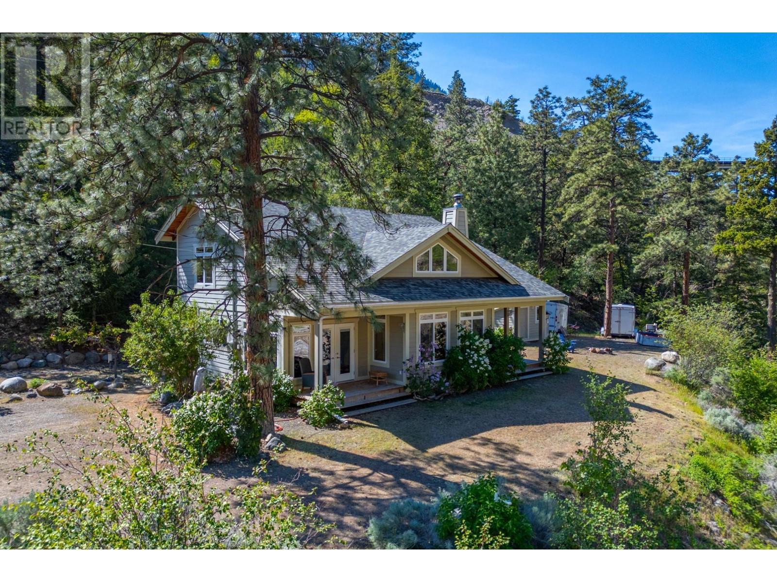1315 OLD BRIDGE Road, Lillooet