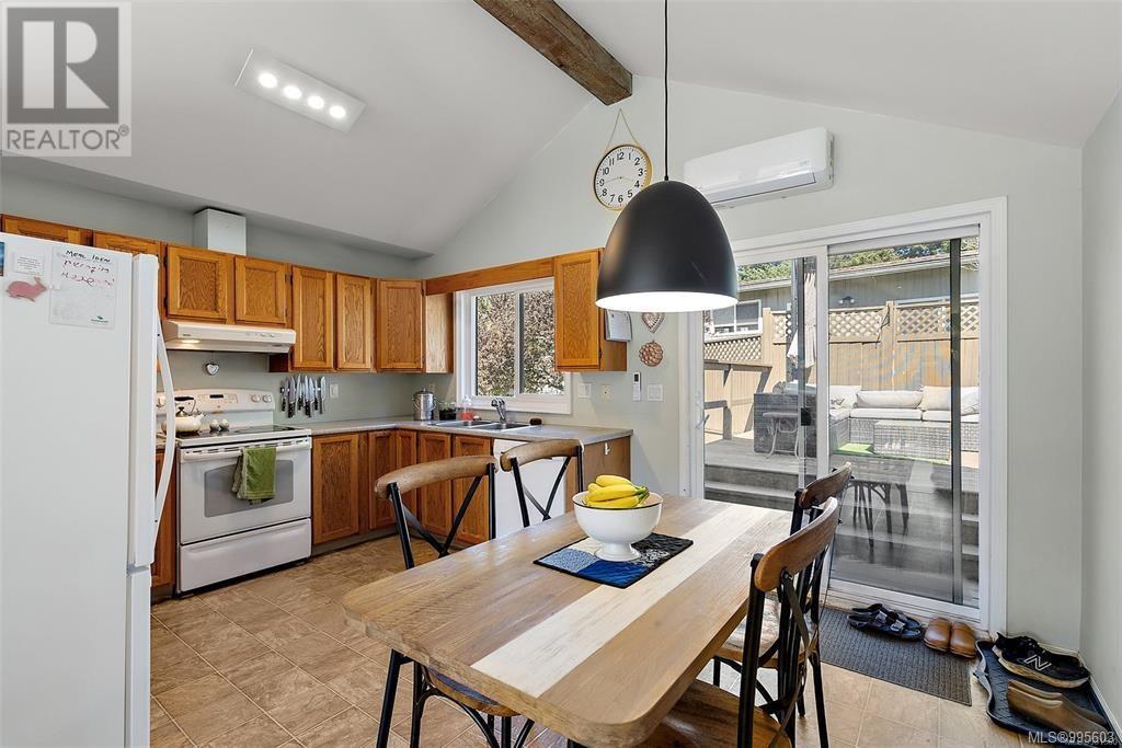 3351 Wishart Rd, Colwood