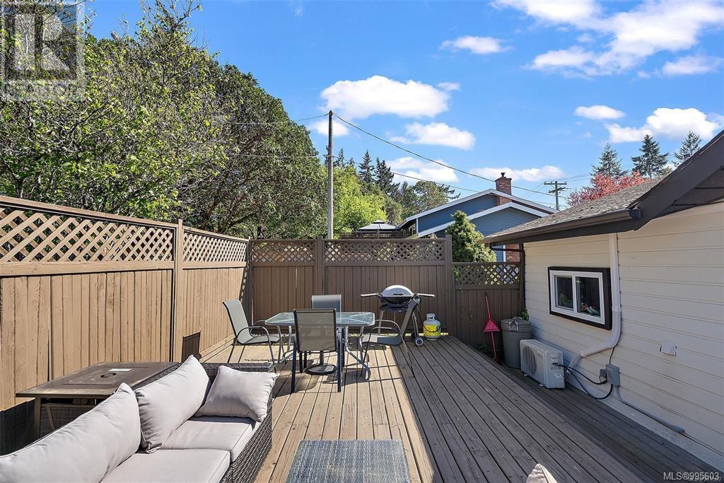 3351 Wishart Rd, Colwood