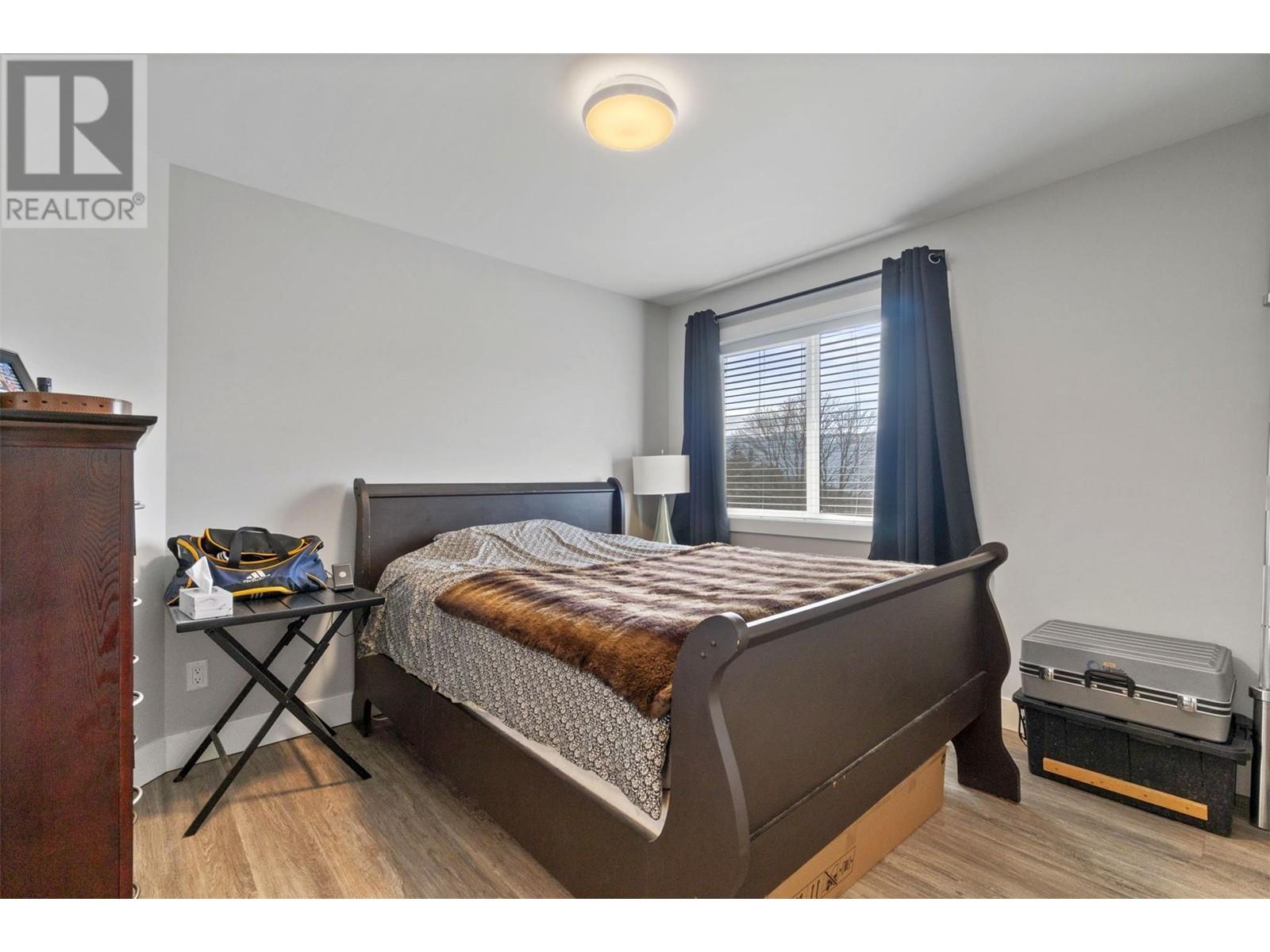  1351 15 Avenue Southeast, Salmon Arm