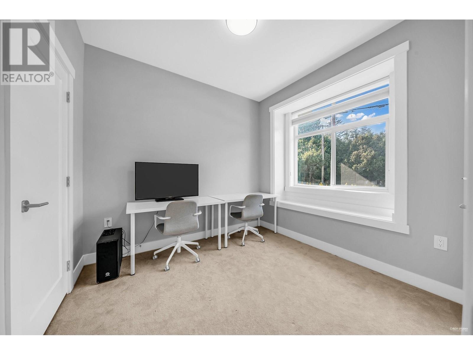 Photo 31 of 5488 Canada Way, Burnaby BC