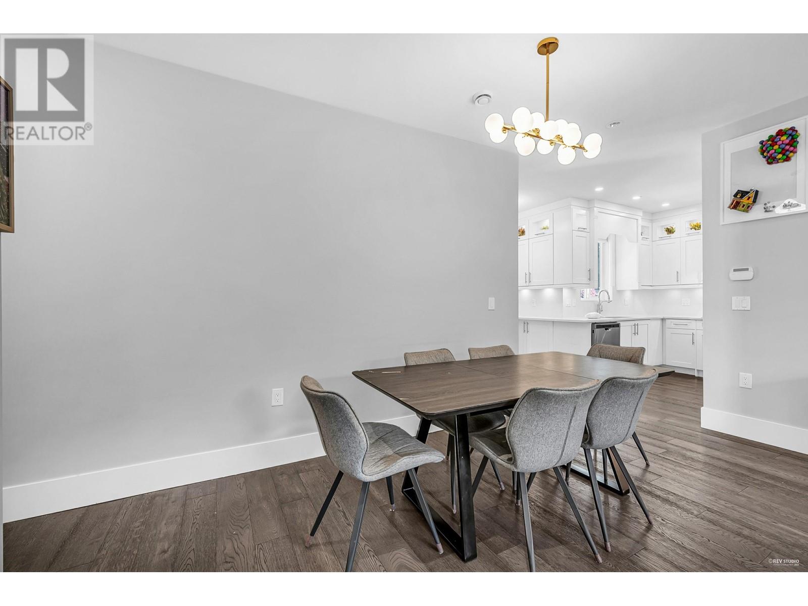 Photo 13 of 5488 Canada Way, Burnaby BC