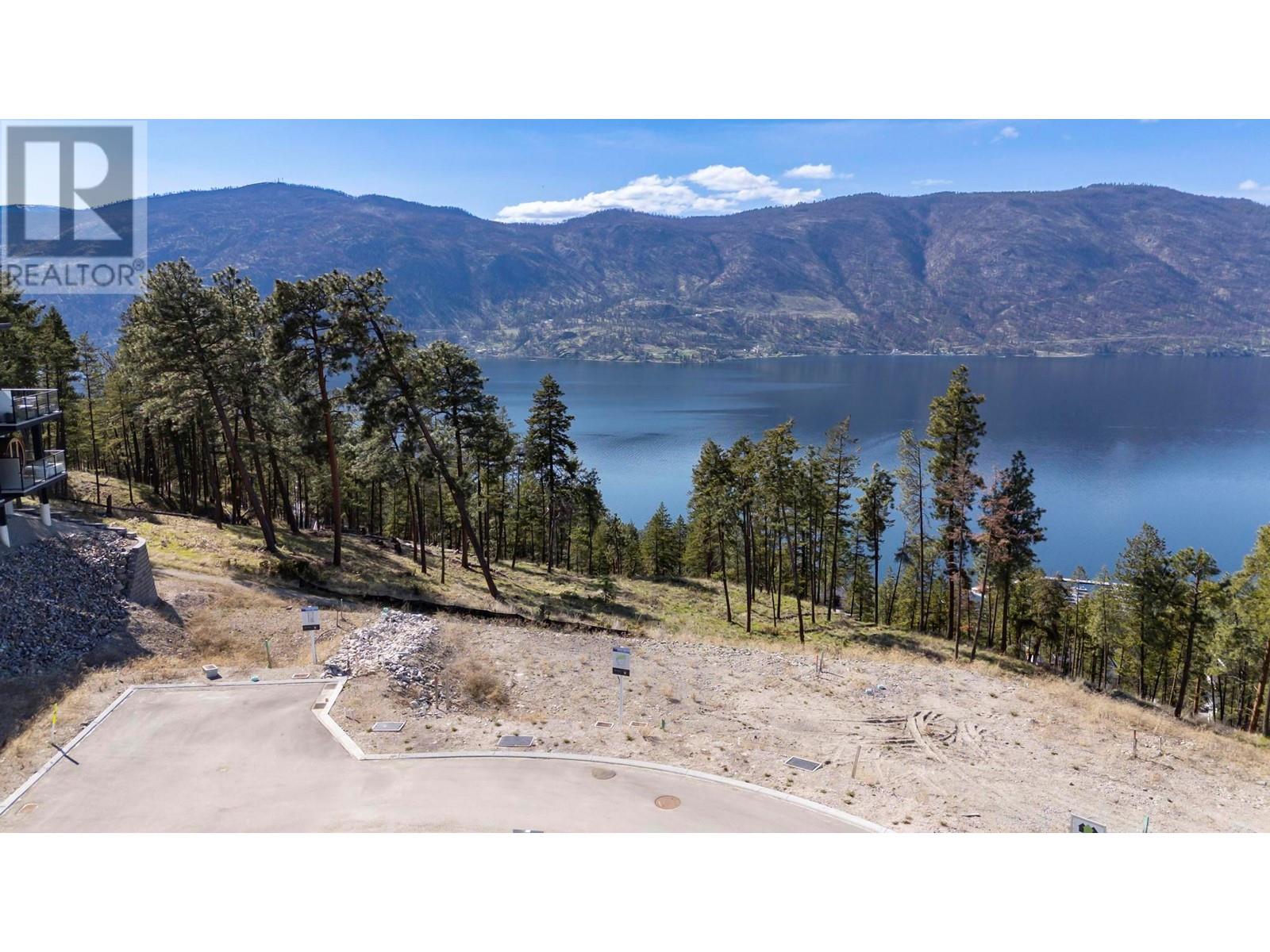  3284 Aspen Lane, Kelowna