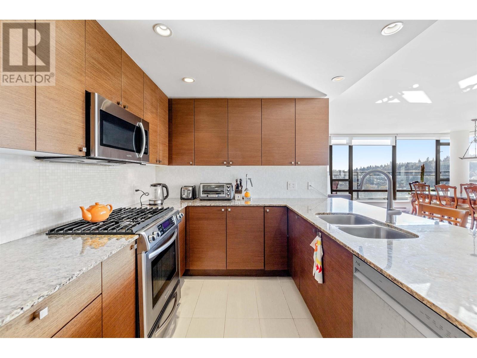2602 400 CAPILANO ROAD, Port Moody real estate listing R2991723