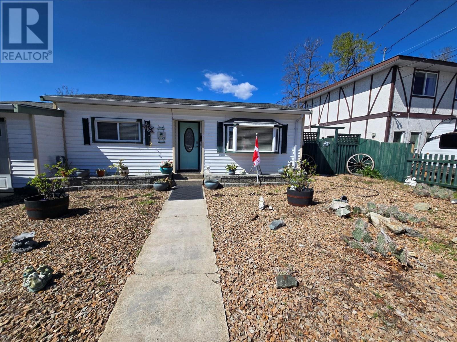 7816 89th Street, Osoyoos