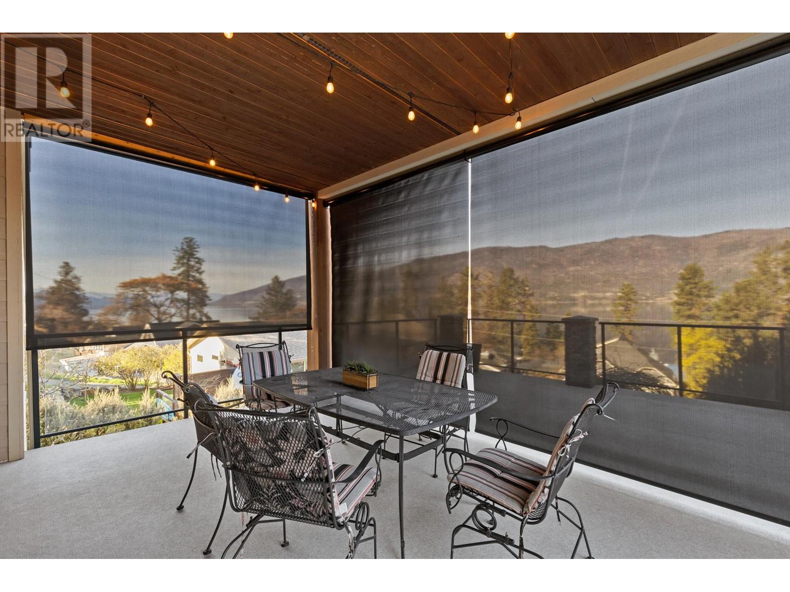 10989 Maddock Avenue, Lake Country