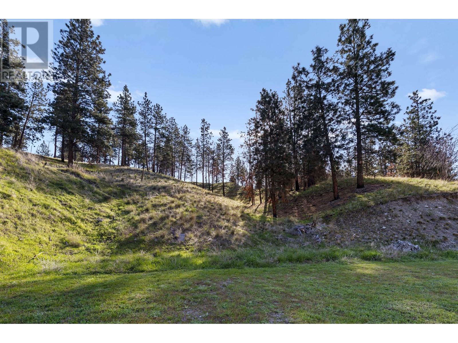 10989 Maddock Avenue, Lake Country
