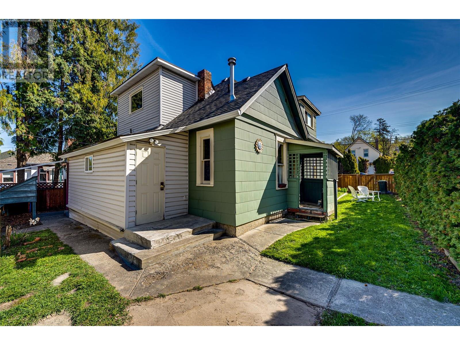  3008 26 Street, Vernon