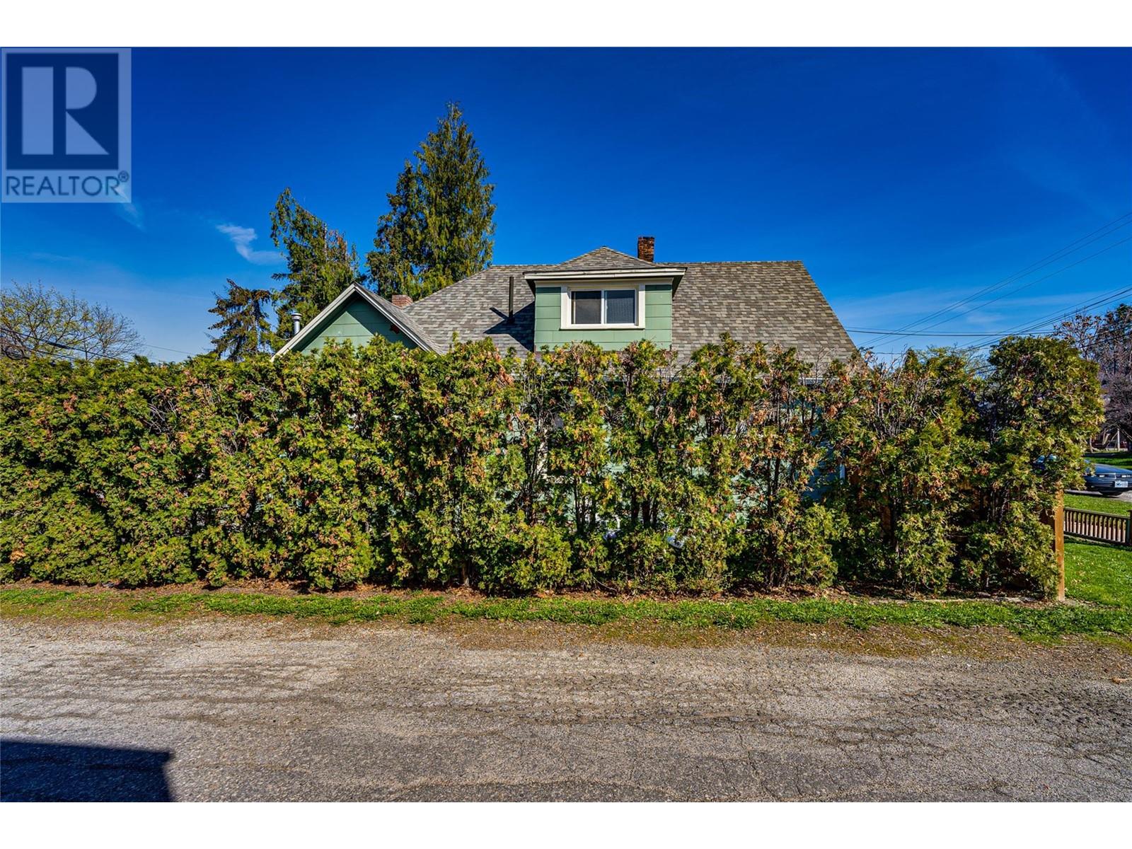  3008 26 Street, Vernon