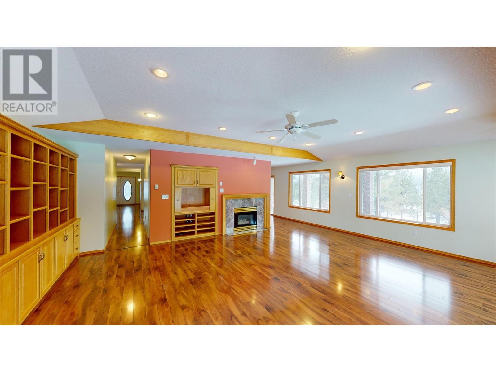 3041 Black Angus Road, Cranbrook