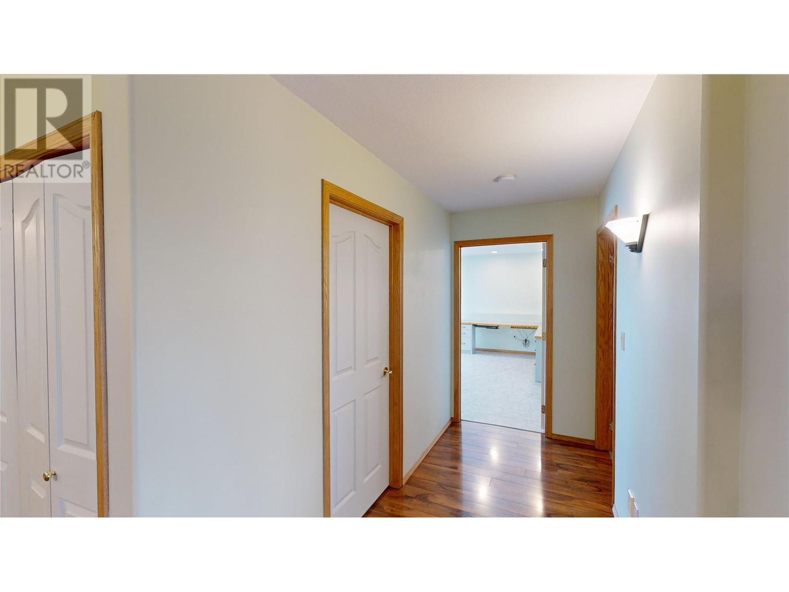3041 Black Angus Road, Cranbrook