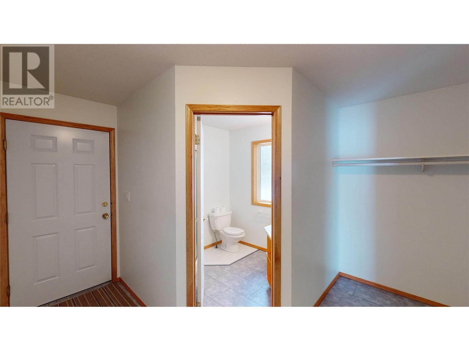 3041 Black Angus Road, Cranbrook