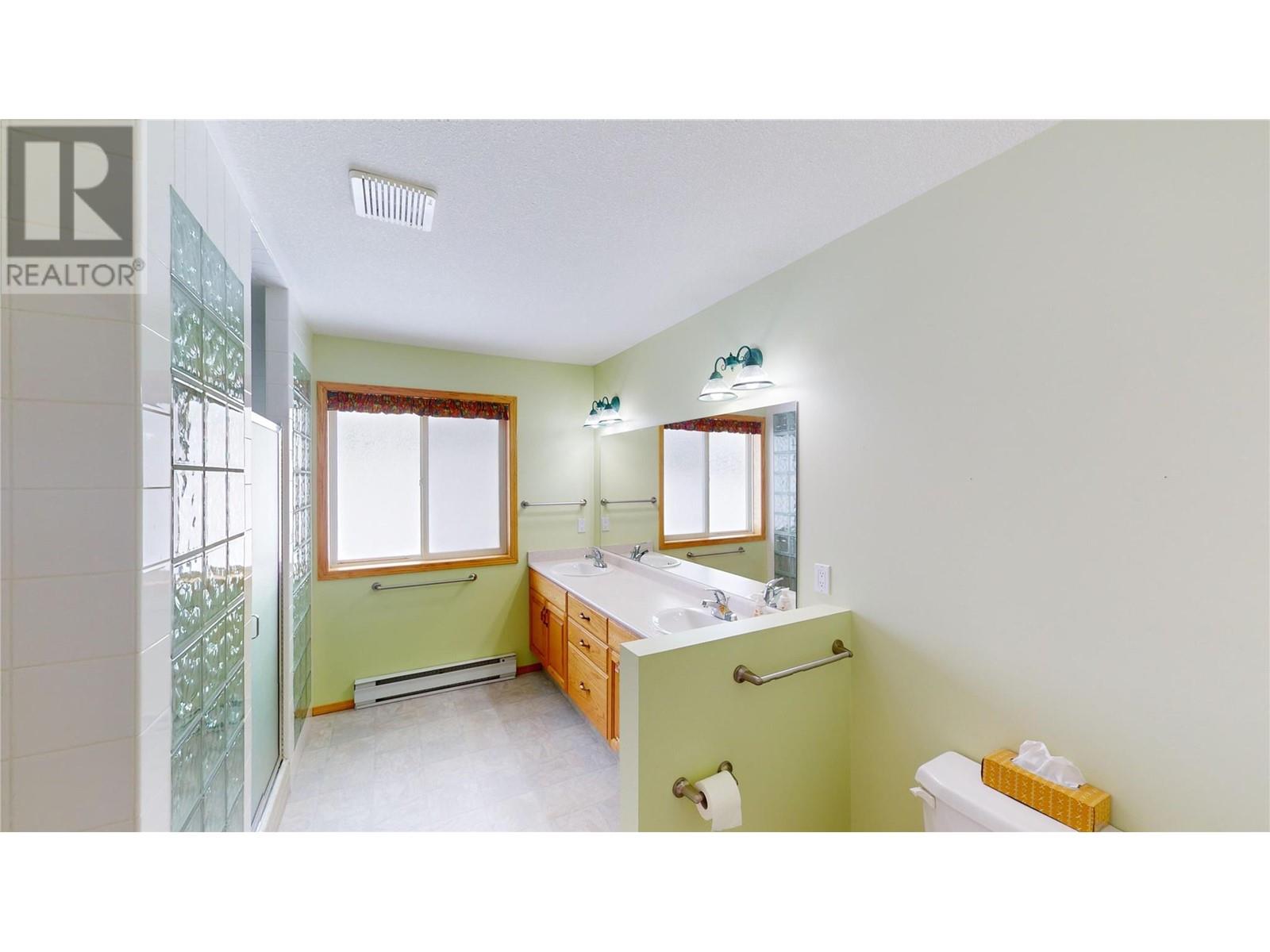 3041 Black Angus Road, Cranbrook