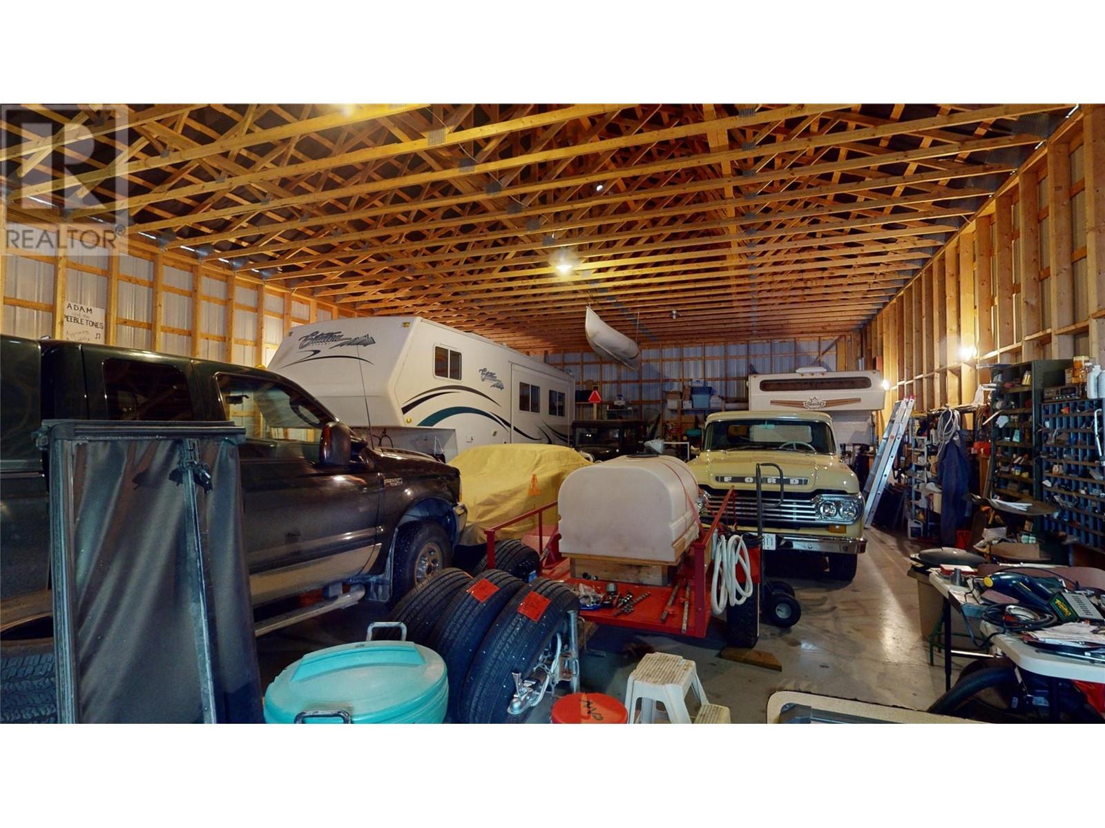 3041 Black Angus Road, Cranbrook