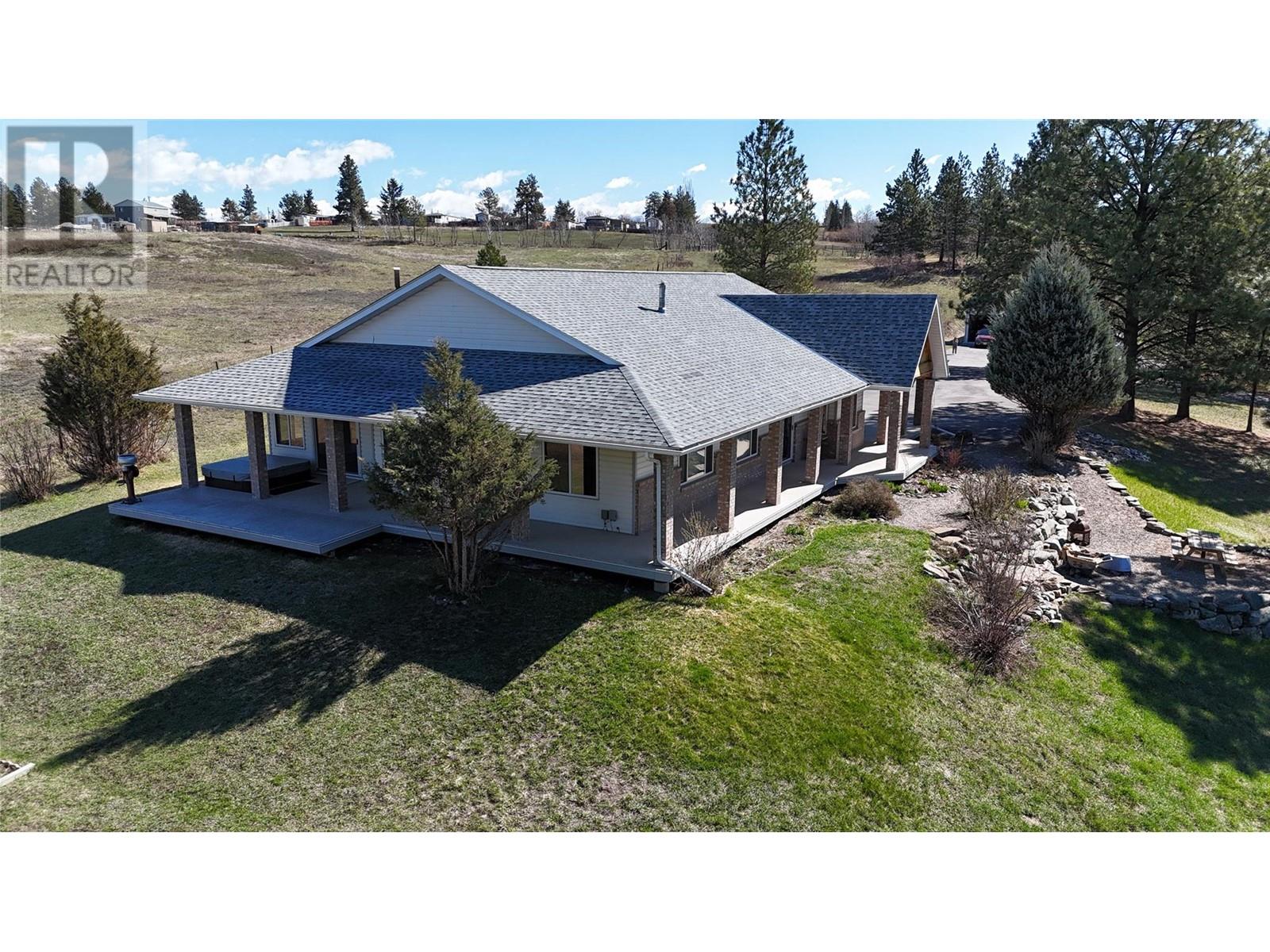 3041 Black Angus Road, Cranbrook
