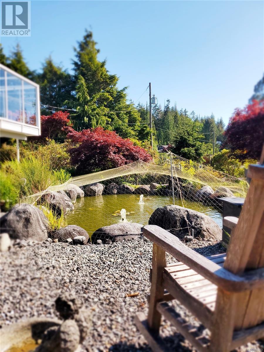 270 Cedar St, Tofino