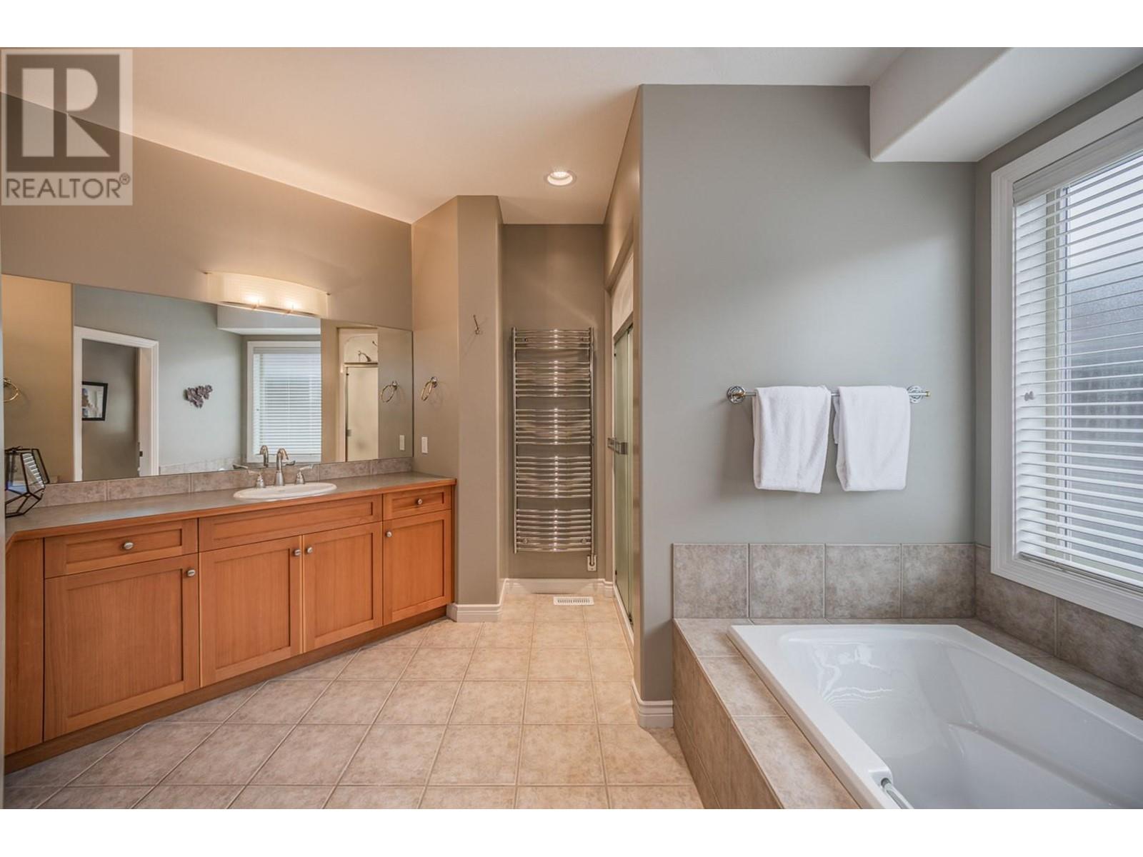  4157 Gallaghers Parkland Drive, Kelowna