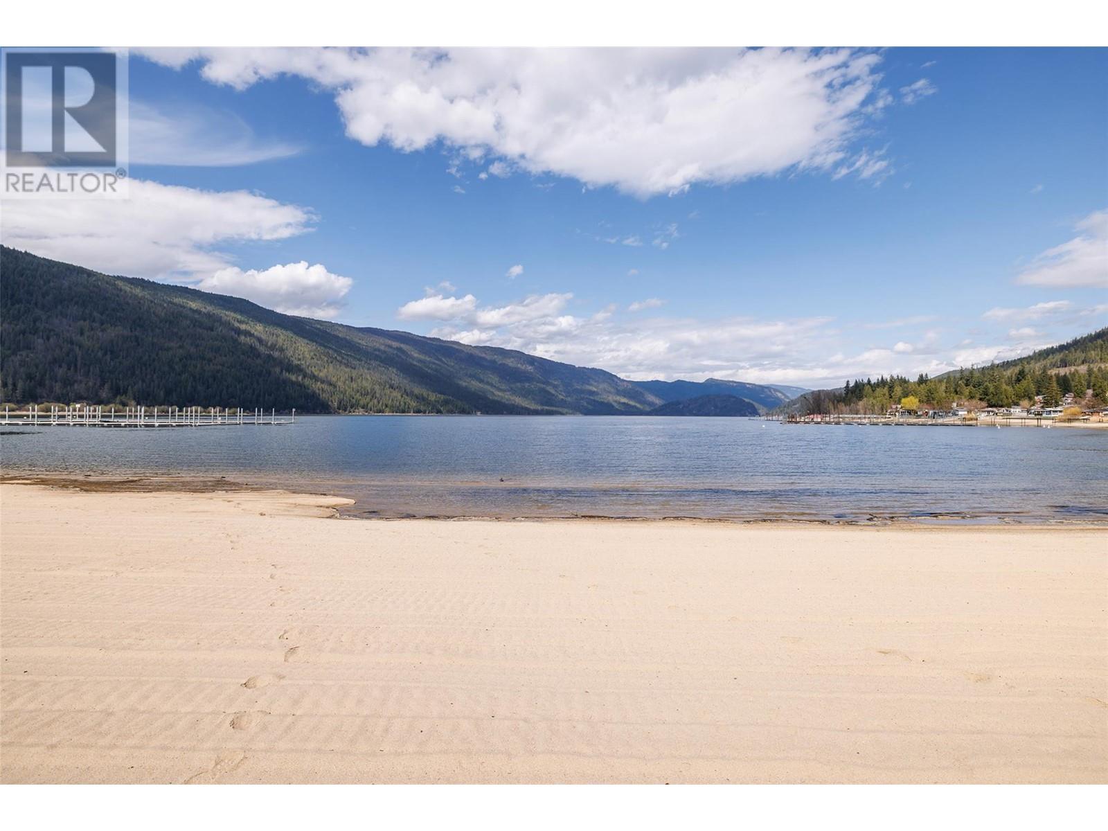 Photo 7 of 8192 97 A Highway Unit Ls 44, Mara BC