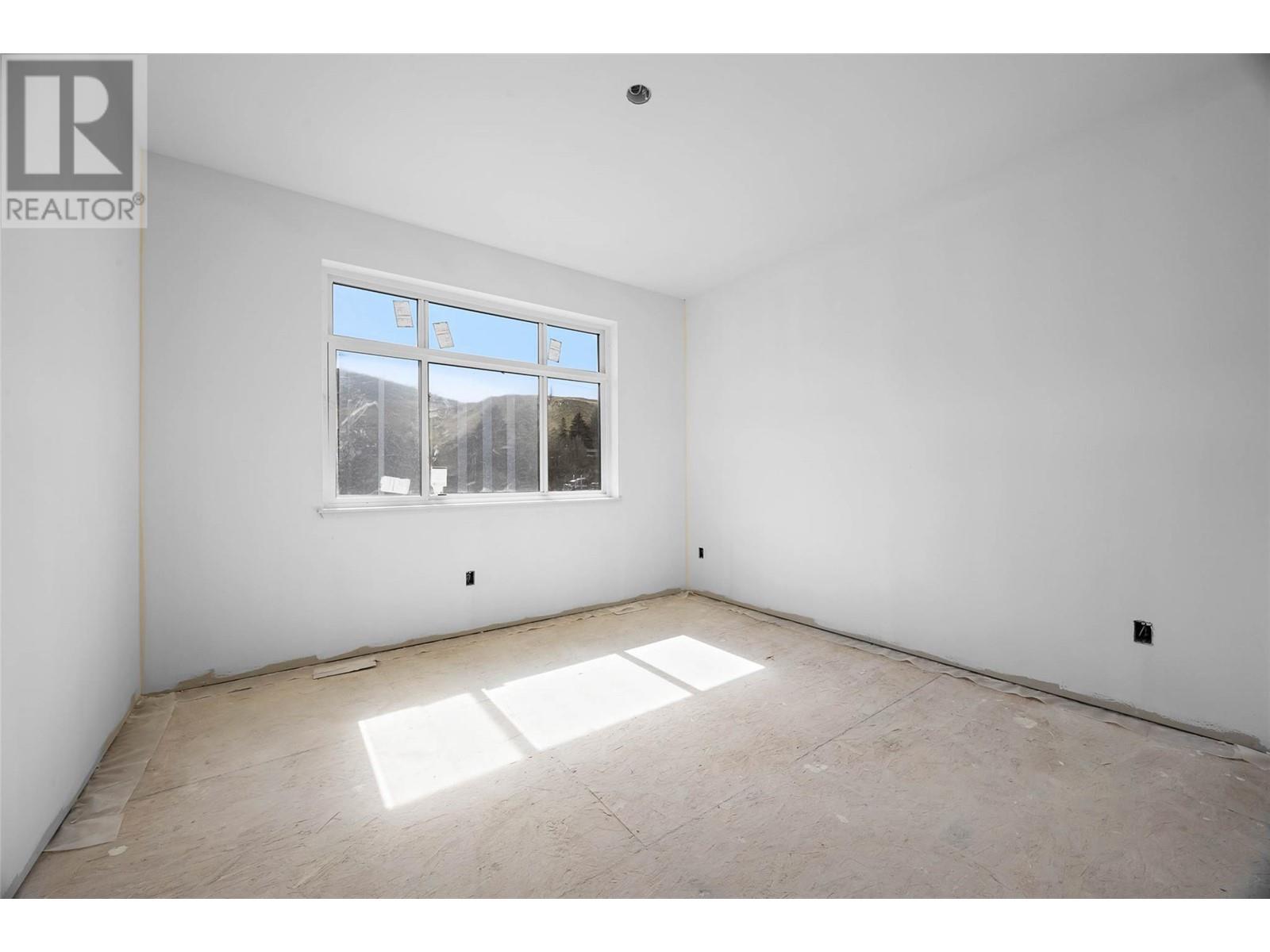 Photo 22 of 2850 Thompson Drive, Kamloops BC