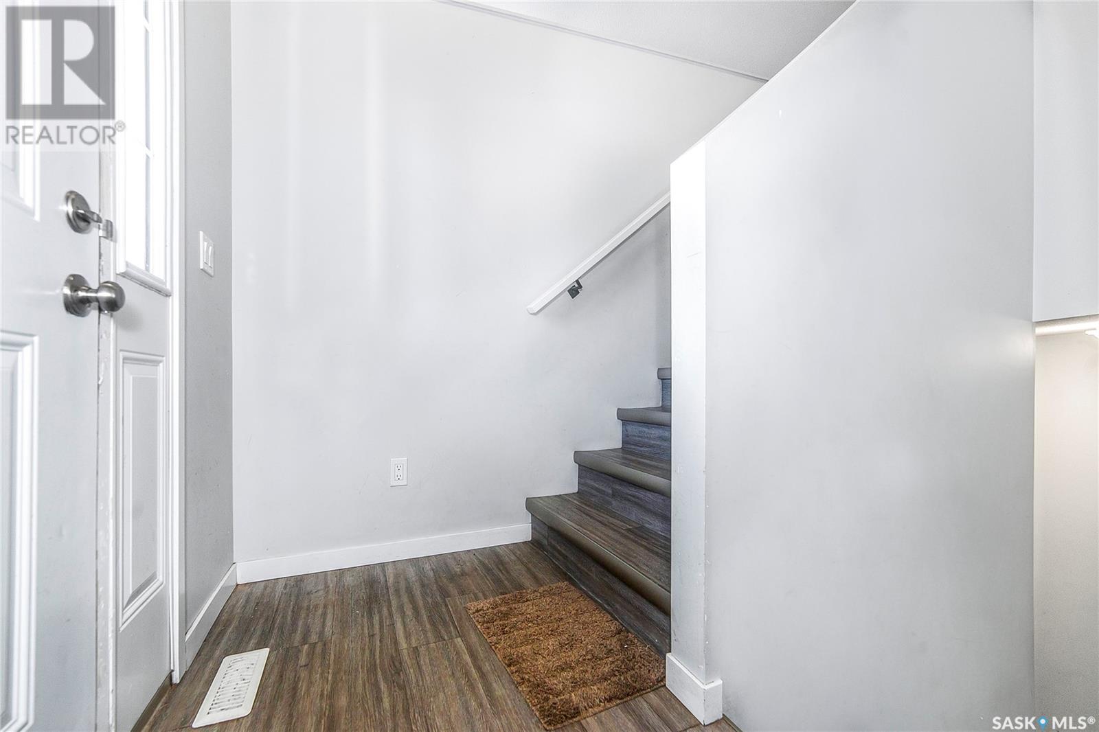 Photo 6 of 454 Stilling Way, Saskatoon SK