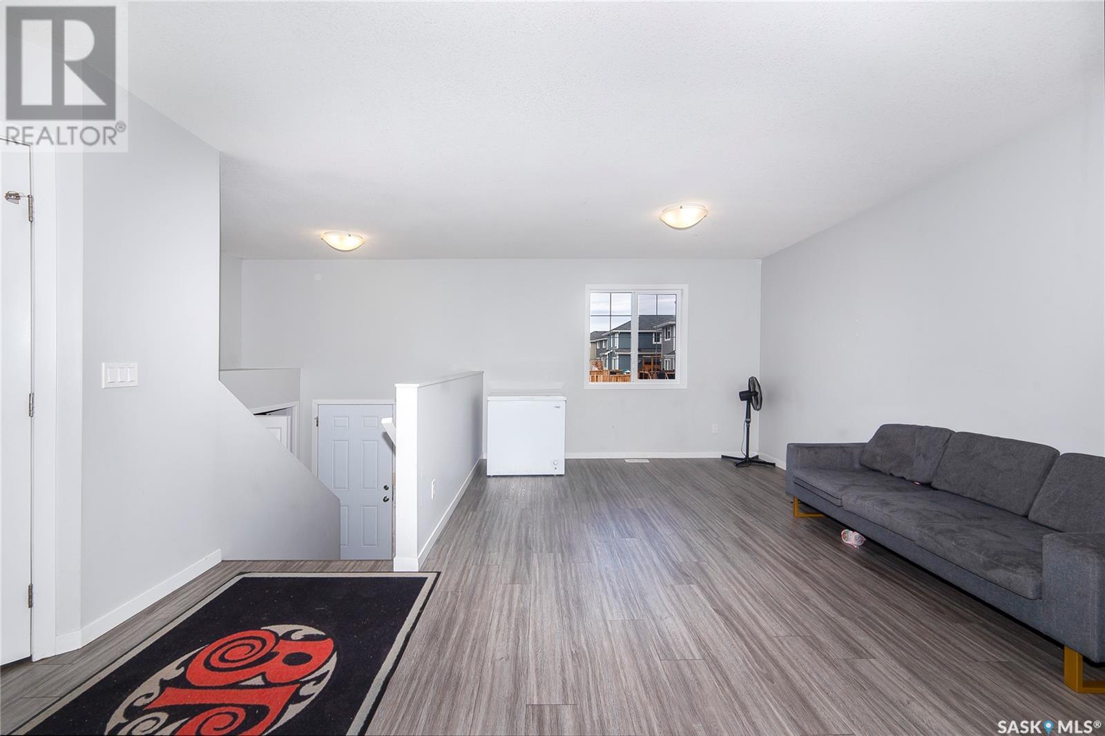 Photo 8 of 454 Stilling Way, Saskatoon SK