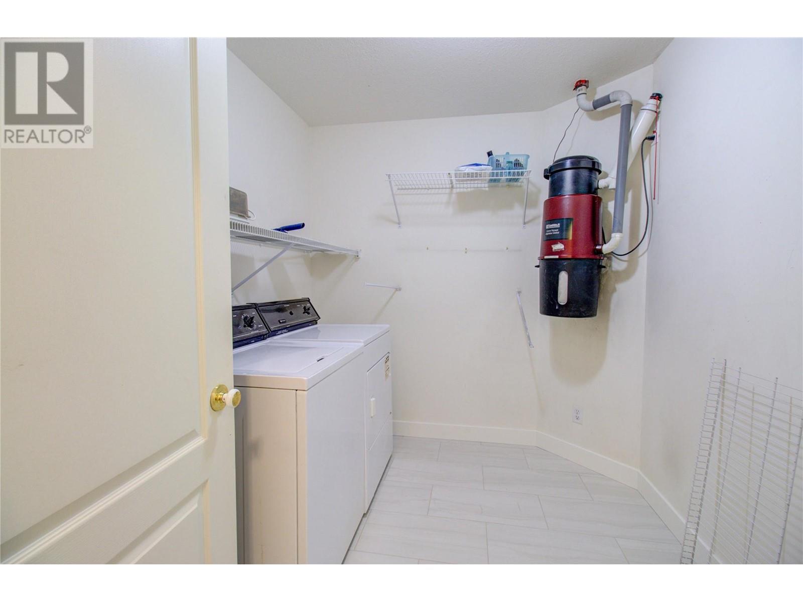 Photo 14 of 330 7 Street Se Unit 304, Salmon Arm BC