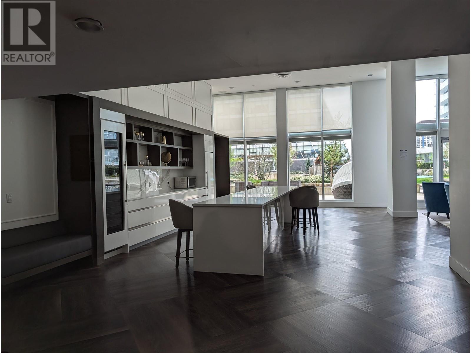 #820-6328 NO. 3 Road, Richmond