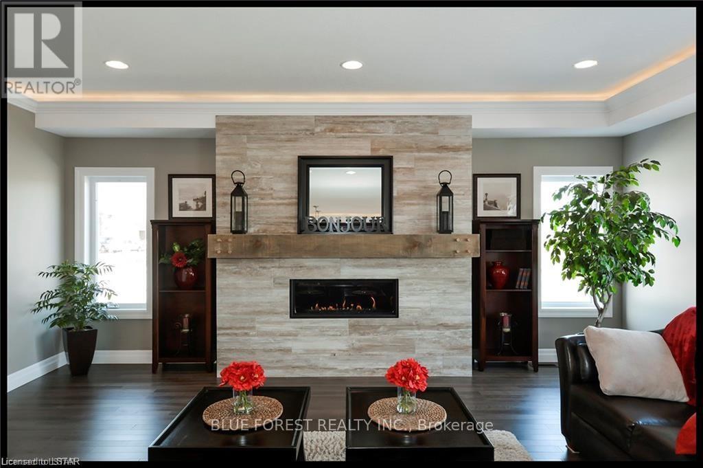 68 FIVE STAKES STREET - 6
