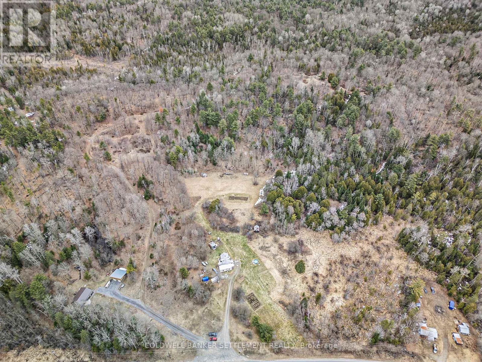 Photo 27 of 784 French Line Road, Lanark Highlands ON