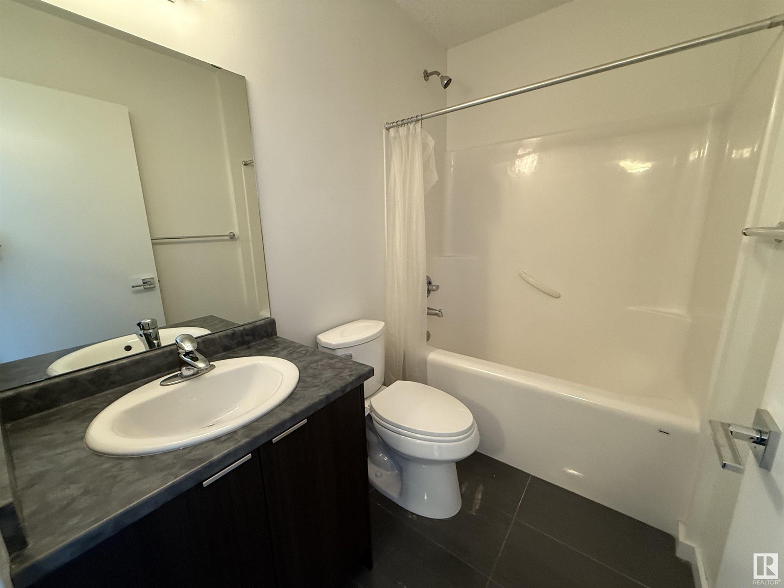 #117 610 CALAHOO RD, Spruce Grove