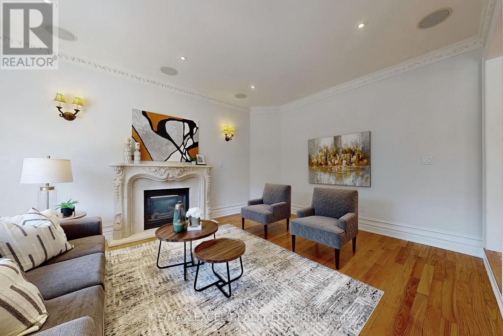 25 OAK AVENUE - 11
